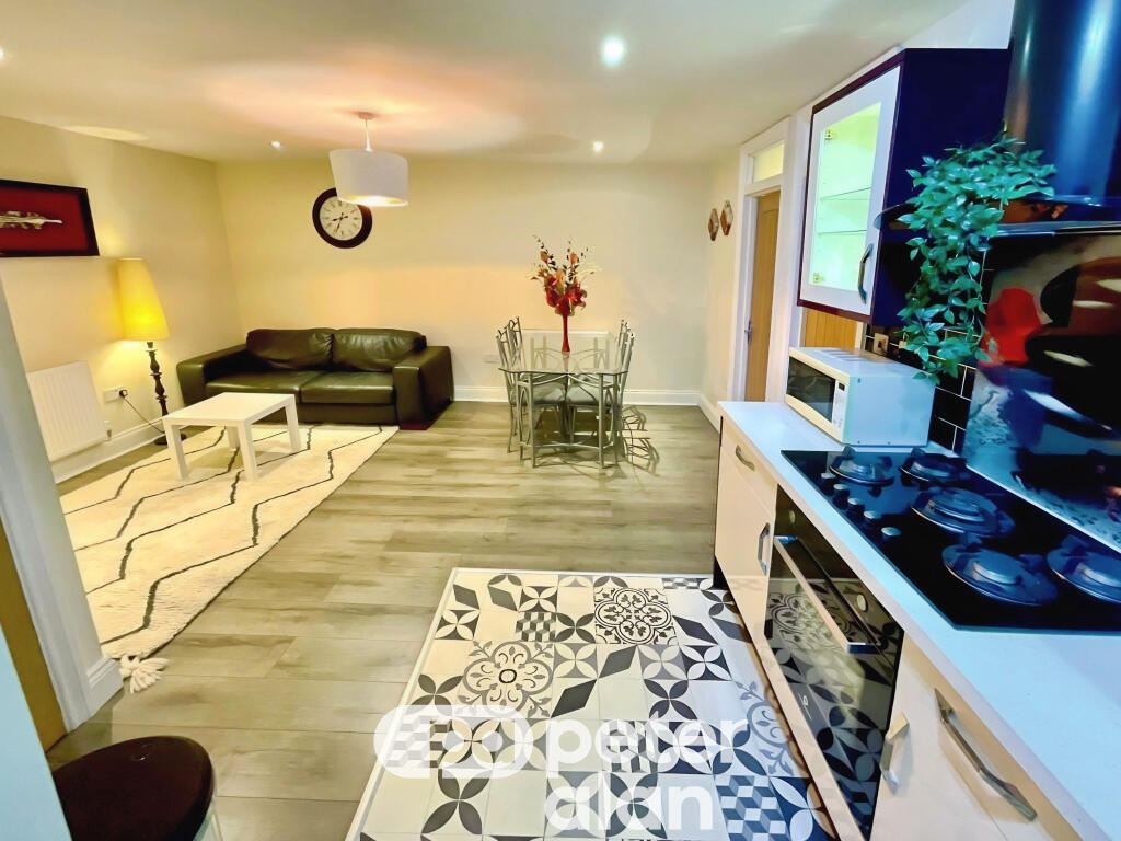 2 bed Apartment for rent in Cardiff. From Peter Alan - Canton