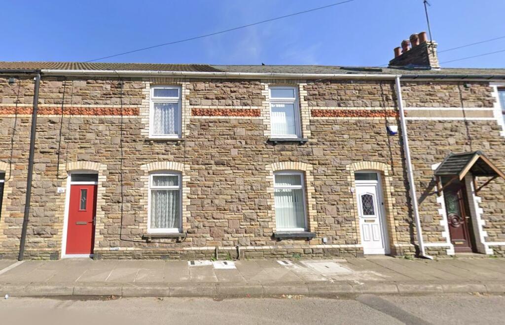 3 bed Detached for rent in Pontypool. From Peter Alan - Cwmbran