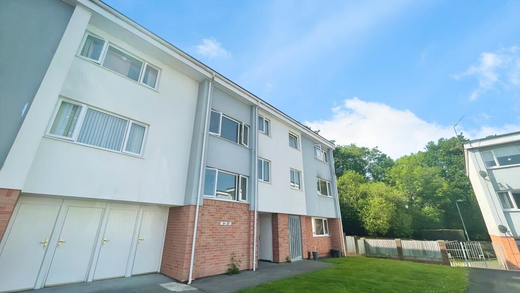 3 bed 1st Floor Flat for rent in Pontypool. From Peter Alan - Cwmbran 3 bed 1st Floor Flat for rent in Pontypool. From Peter Alan - Cwmbran