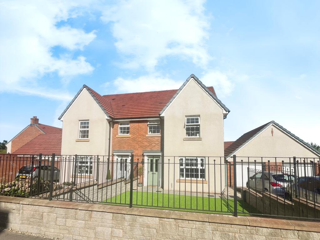 3 bed Detached for rent in Cwmbran. From Peter Alan - Cwmbran 3 bed Detached for rent in Cwmbran. From Peter Alan - Cwmbran