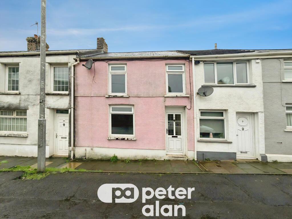 3 bed Mid Terraced House for rent in Maesteg. From Peter Alan - Maesteg