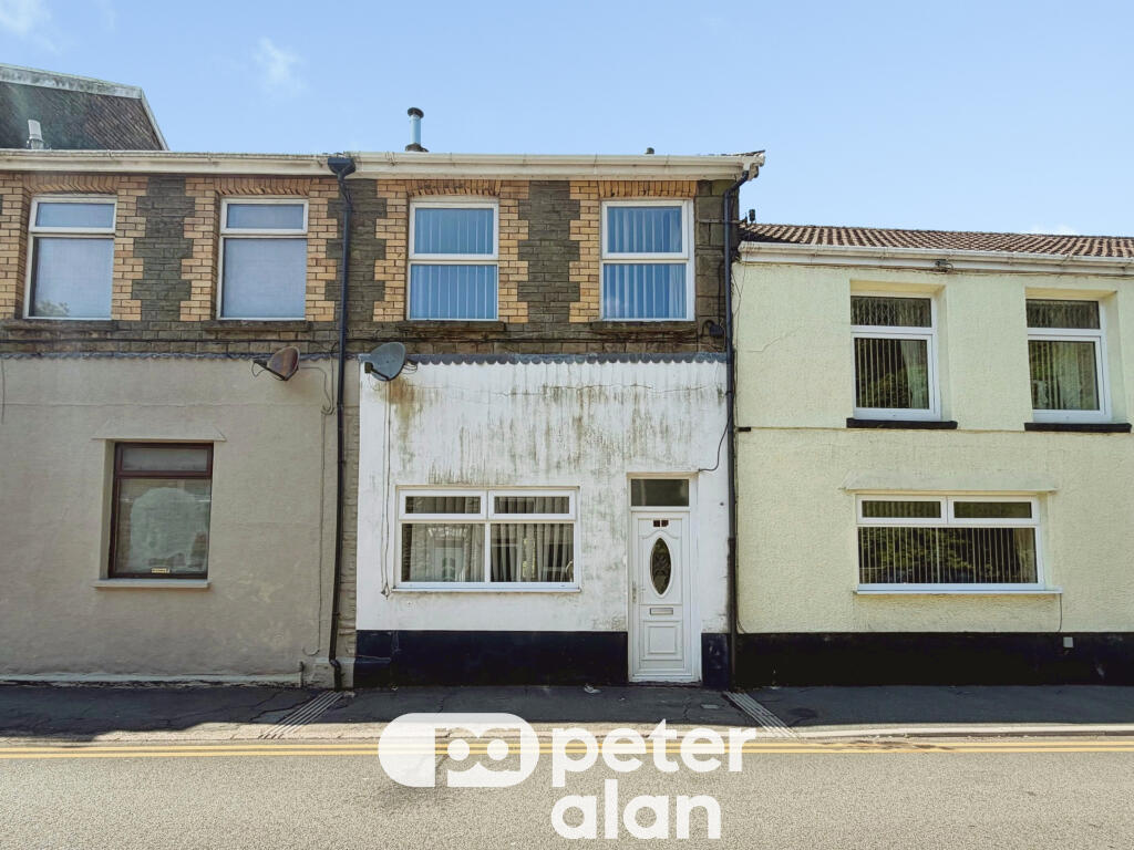 2 bed Not Specified for rent in Cymmer. From Peter Alan - Maesteg 2 bed Not Specified for rent in Cymmer. From Peter Alan - Maesteg