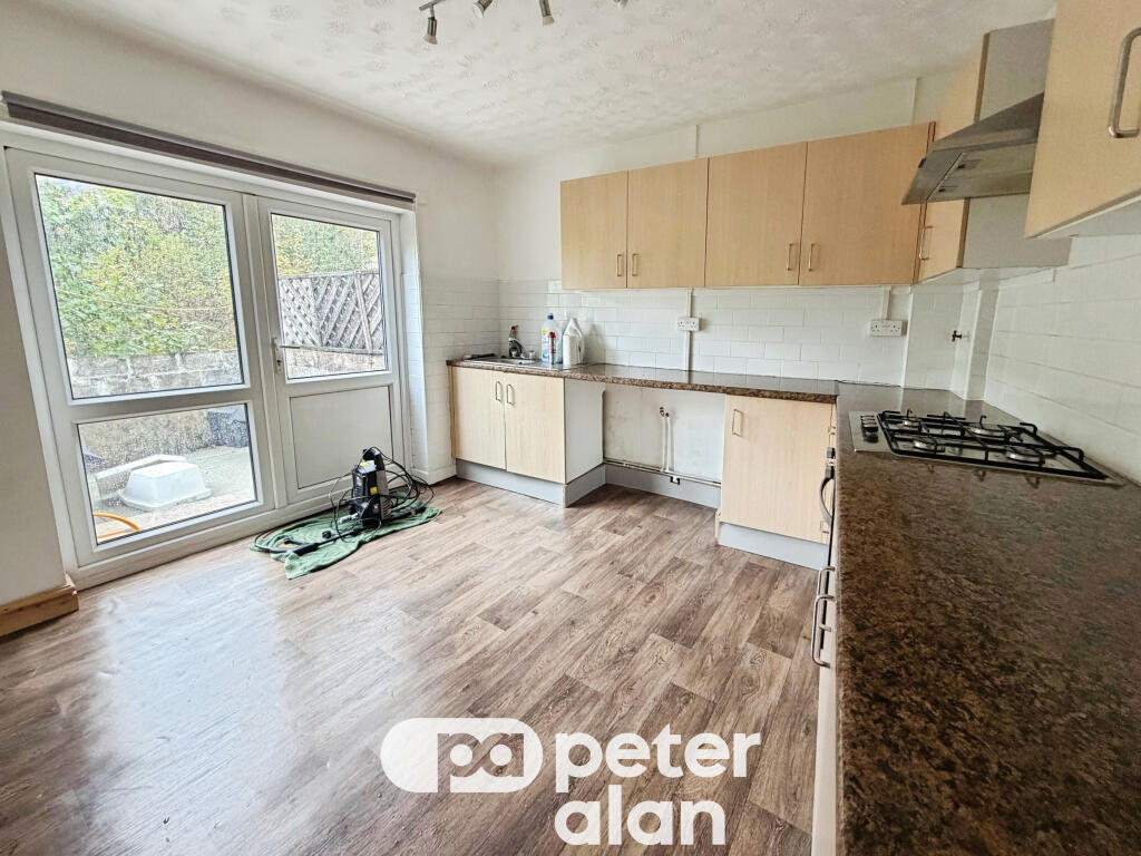 2 bed Mid Terraced House for rent in Glyncorrwg. From Peter Alan - Maesteg