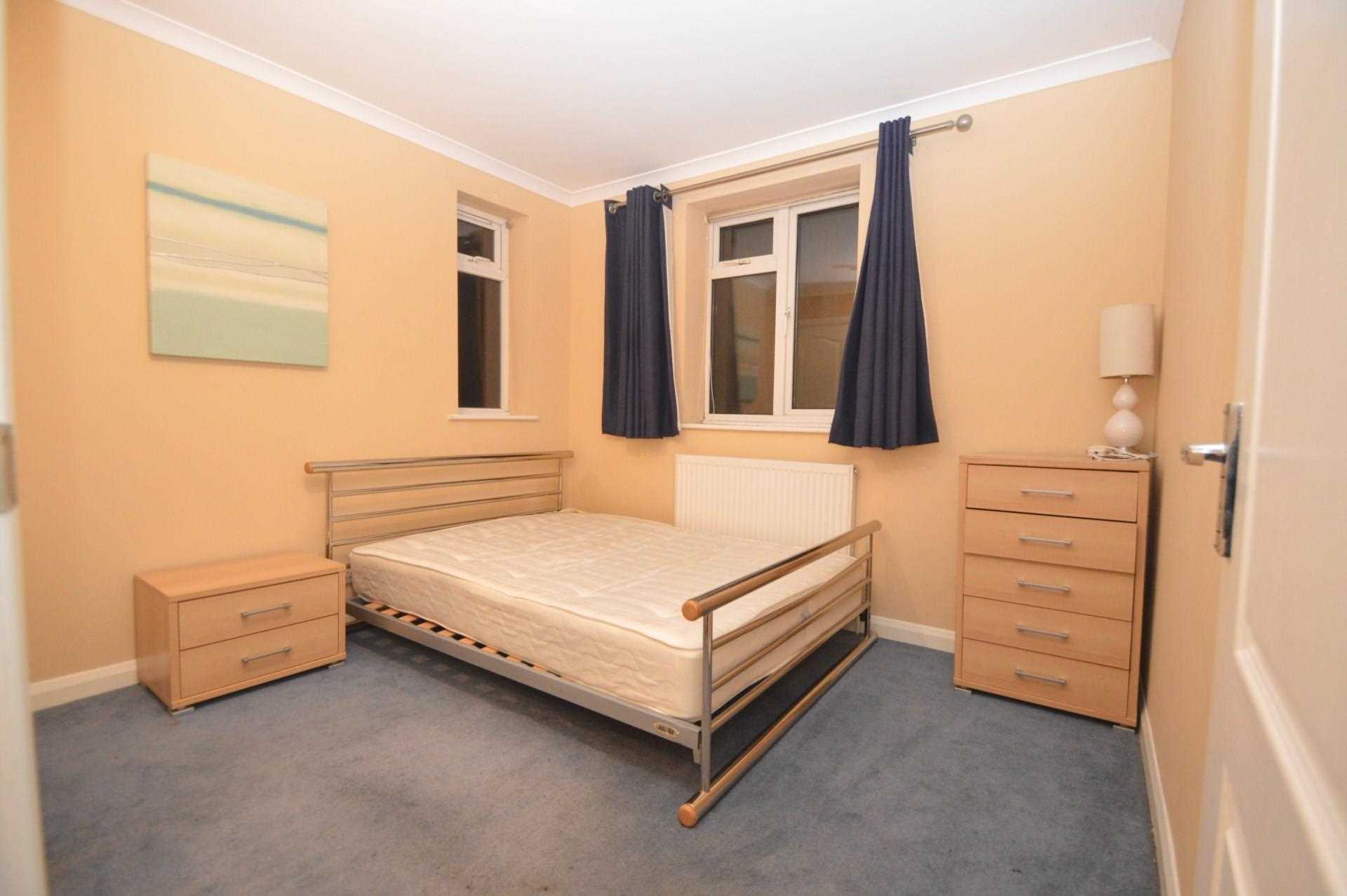 0 bed Room for rent in Ottershaw. From Premier Lettings