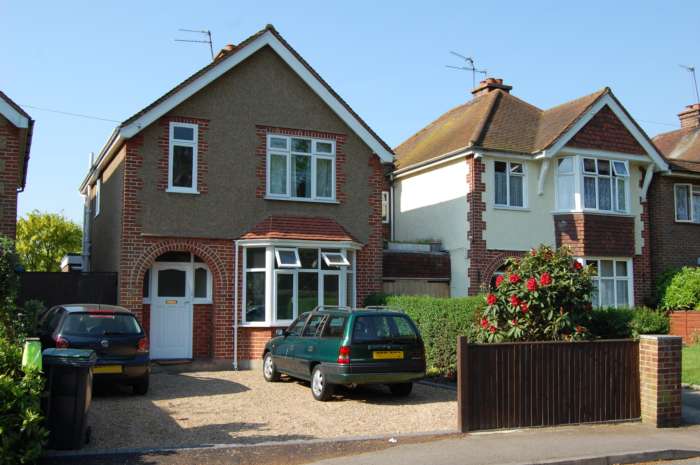 0 bed House Share for rent in Addlestone. From Premier Lettings