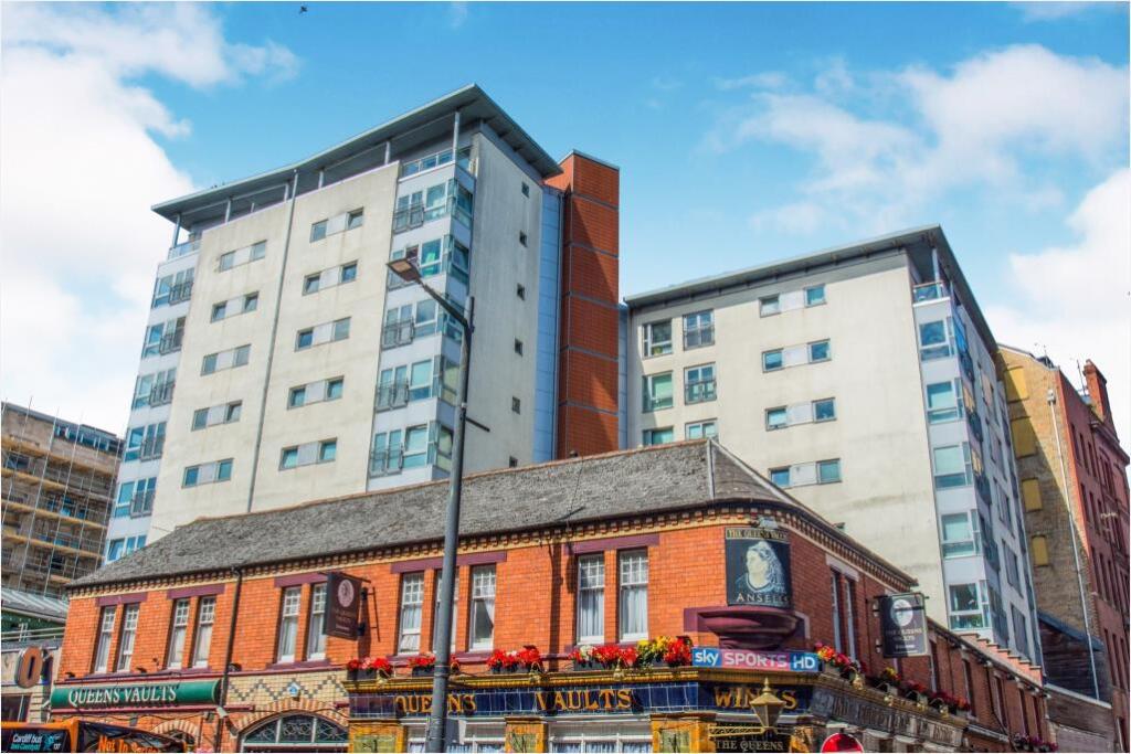 2 bed 1st Floor Flat for rent in Cardiff. From Peter Alan - Roath 2 bed 1st Floor Flat for rent in Cardiff. From Peter Alan - Roath