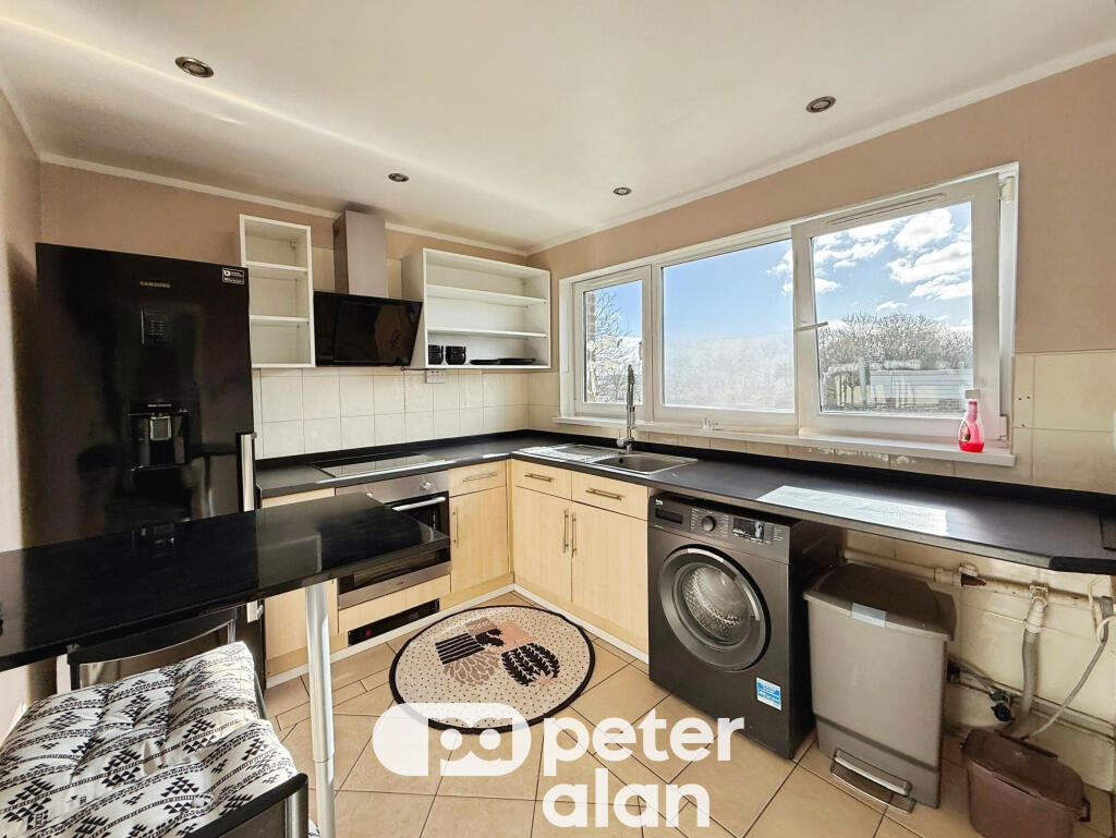 1 bed 1st Floor Flat for rent in Cardiff. From Peter Alan - Roath