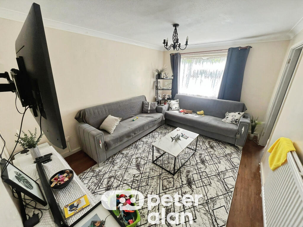 3 bed Detached for rent in Cardiff. From Peter Alan - Roath