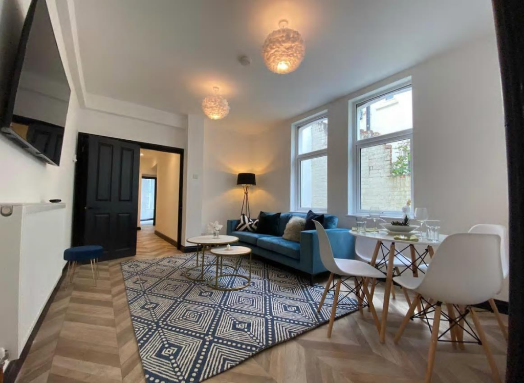 4 bed 1st Floor Flat for rent in Cardiff. From Peter Alan - Roath