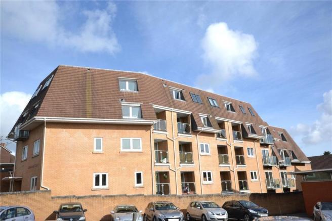 2 bed Apartment for rent in Cardiff. From Peter Alan - Roath