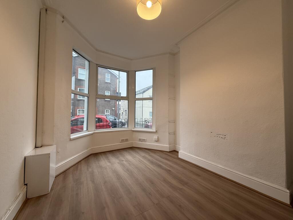 1 bed 1st Floor Flat for rent in Cardiff. From Peter Alan - Roath 1 bed 1st Floor Flat for rent in Cardiff. From Peter Alan - Roath