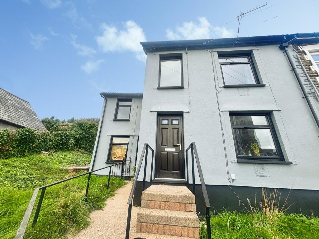 1 bed 1st Floor Flat for rent in Tonypandy. From Peter Alan - Talbot Green