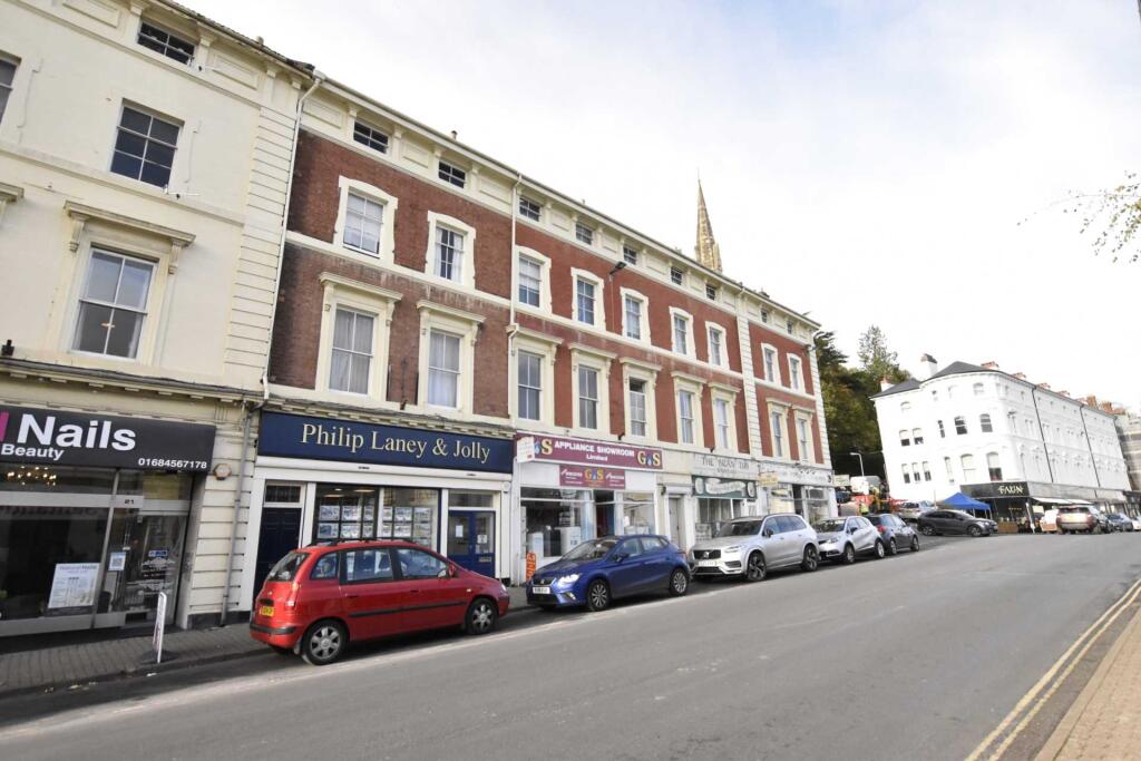 1 bed 1st Floor Flat for rent in Great Malvern. From Philip Laney & Jolly - Great Malvern 1 bed 1st Floor Flat for rent in Great Malvern. From Philip Laney & Jolly - Great Malvern