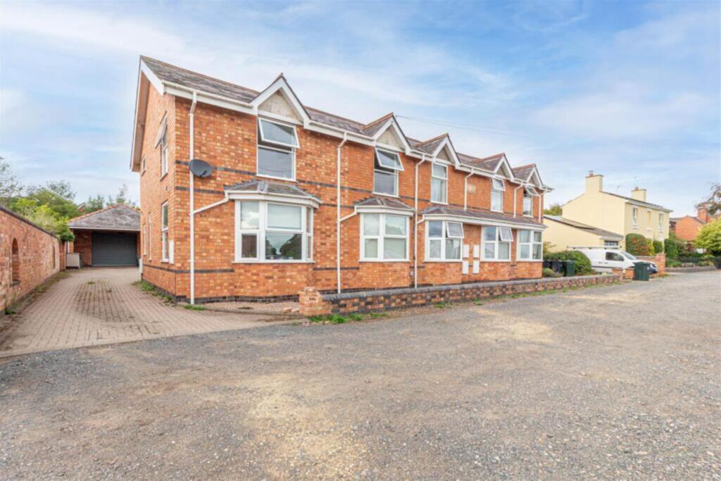0 bed Mid Terraced House for rent in Hallow. From Philip Laney & Jolly - Great Malvern 0 bed Mid Terraced House for rent in Hallow. From Philip Laney & Jolly - Great Malvern