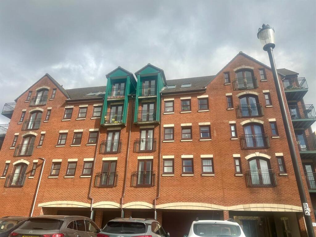 1 bed Apartment for rent in Barnstaple. From Phillips - Smith & Dunn - Barnstaple