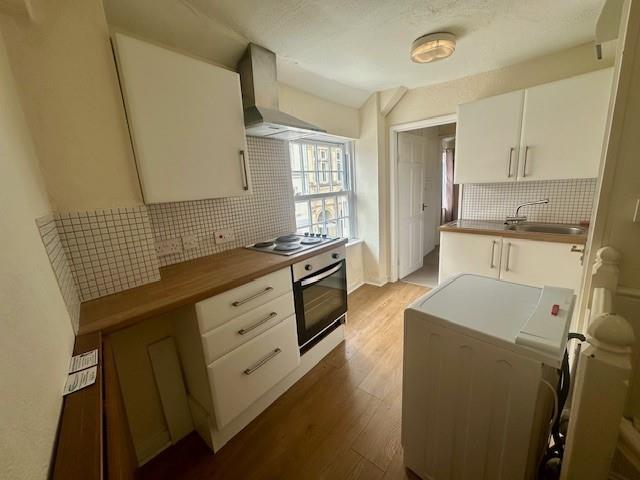 1 bed 1st Floor Flat for rent in Barnstaple. From Phillips - Smith & Dunn - Barnstaple 1 bed 1st Floor Flat for rent in Barnstaple. From Phillips - Smith & Dunn - Barnstaple