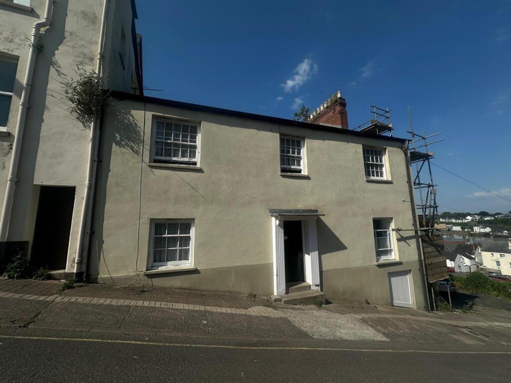 2 bed 1st Floor Flat for rent in Bideford. From Phillips - Smith & Dunn - Barnstaple 2 bed 1st Floor Flat for rent in Bideford. From Phillips - Smith & Dunn - Barnstaple