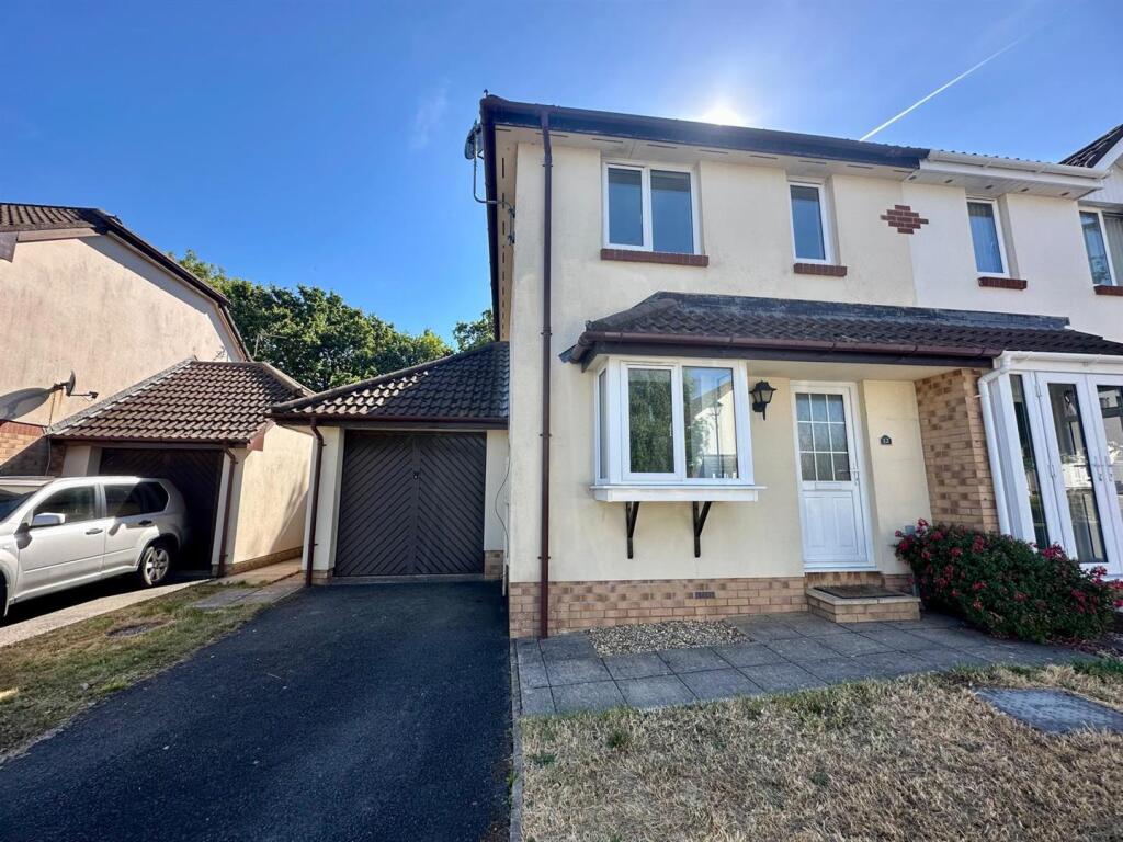 2 bed Semi Detached for rent in Bickington. From Phillips - Smith & Dunn - Barnstaple 2 bed Semi Detached for rent in Bickington. From Phillips - Smith & Dunn - Barnstaple