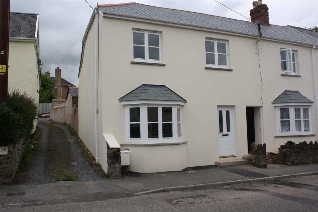 3 bed Cottage for rent in Landkey. From Phillips - Smith & Dunn - Barnstaple 3 bed Cottage for rent in Landkey. From Phillips - Smith & Dunn - Barnstaple