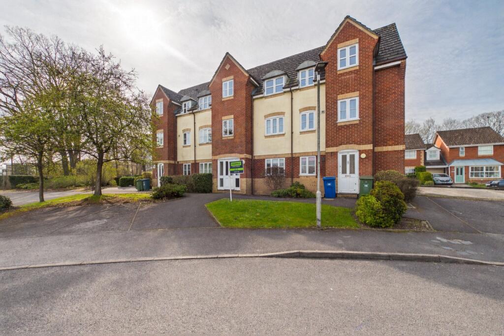 2 bed 1st Floor Flat for rent in Newell Green. From Prospect Estate Agency - Bracknell