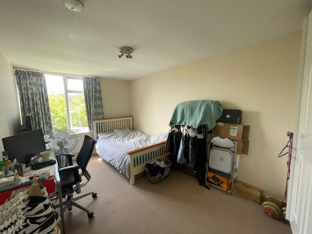 1 bed House Share for rent in Bracknell. From Prospect Estate Agency - Bracknell