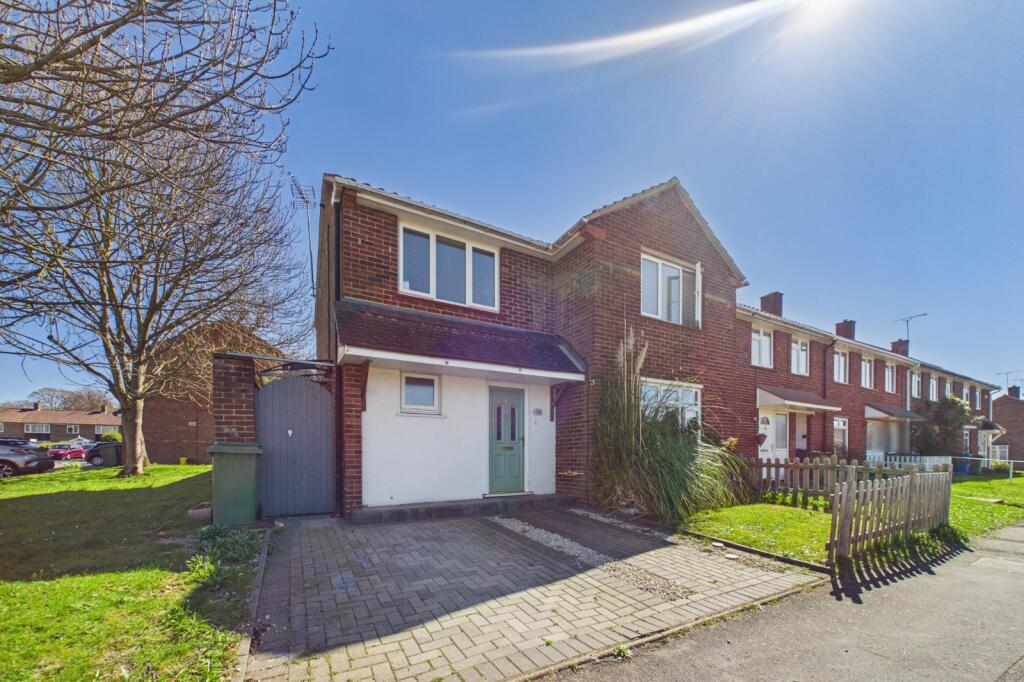 4 bed End of Terrace for rent in Bracknell. From Prospect Estate Agency - Bracknell