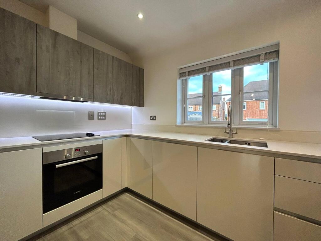 1 bed 1st Floor Flat for rent in Newell Green. From Prospect Estate Agency - Bracknell