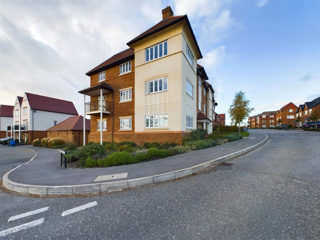 2 bed 1st Floor Flat for rent in Newell Green. From Prospect Estate Agency - Bracknell