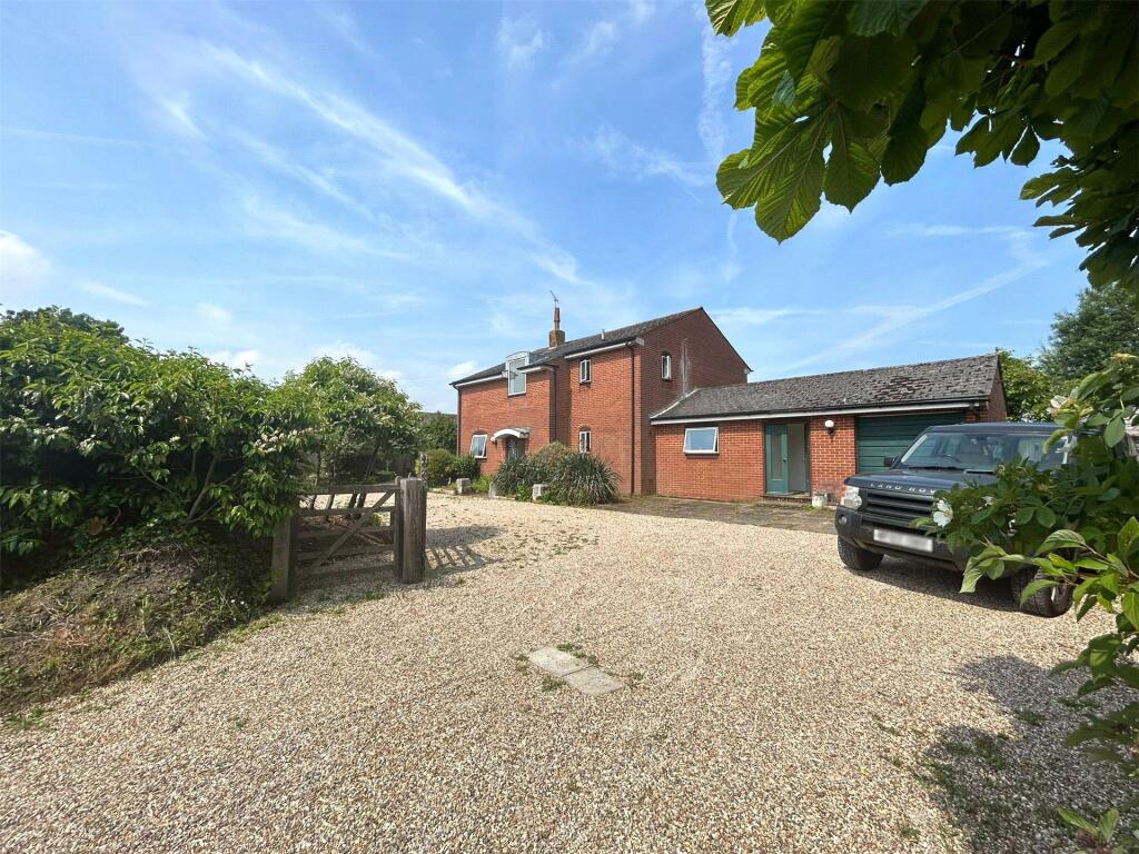4 bed Detached for rent in Cranbourne. From Prospect Estate Agency - Bracknell 4 bed Detached for rent in Cranbourne. From Prospect Estate Agency - Bracknell