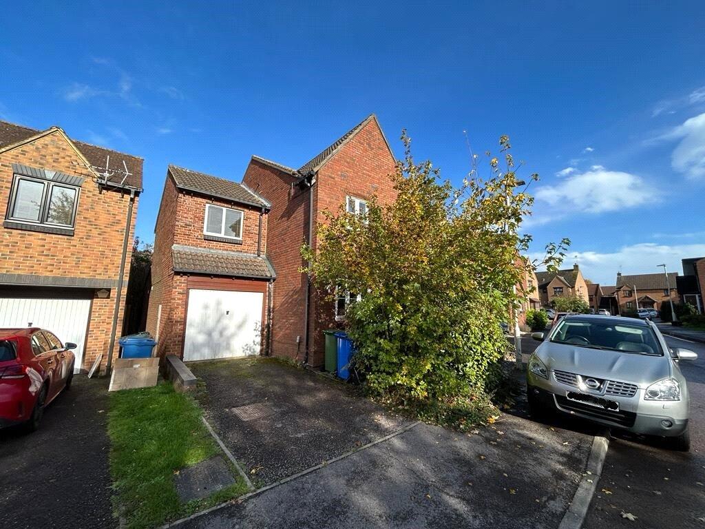 3 bed Semi Detached for rent in Newell Green. From Prospect Estate Agency - Bracknell