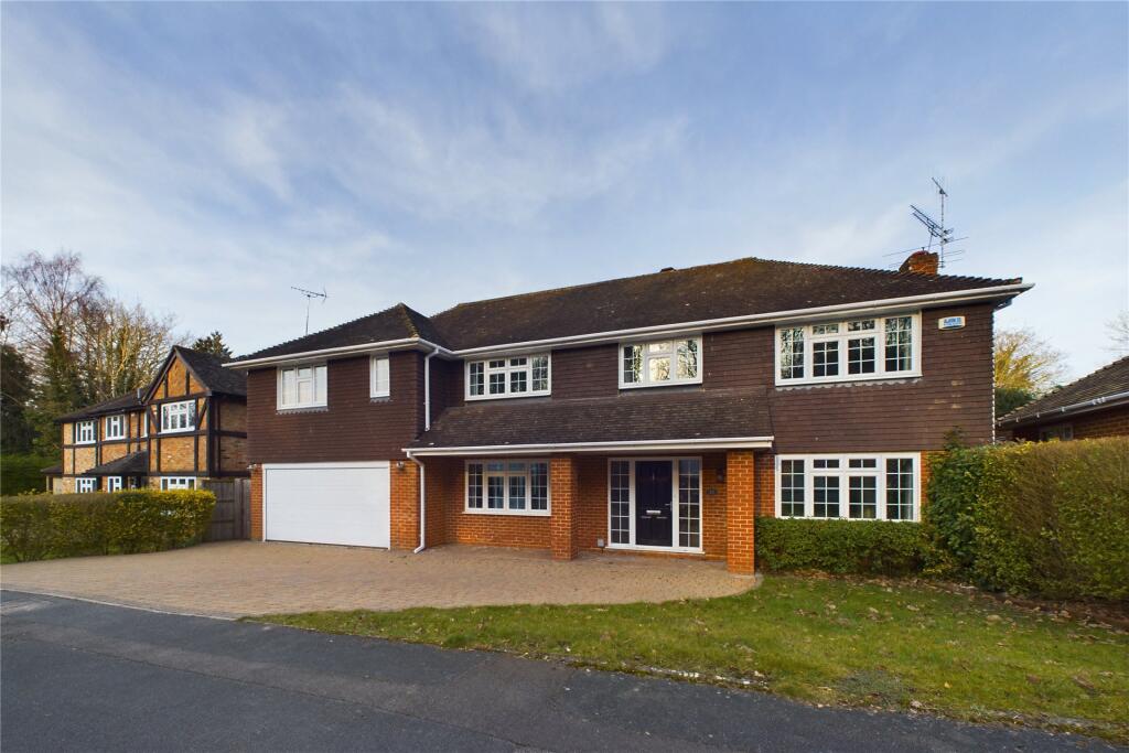 5 bed Detached for rent in Sandhurst. From Prospect Estate Agency - Covering Camberley