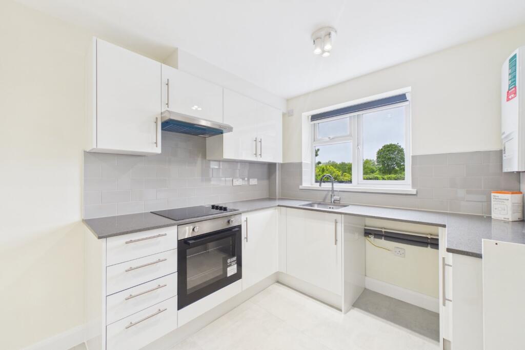 2 bed Annexe for rent in Frimley. From Prospect Estate Agency - Covering Camberley