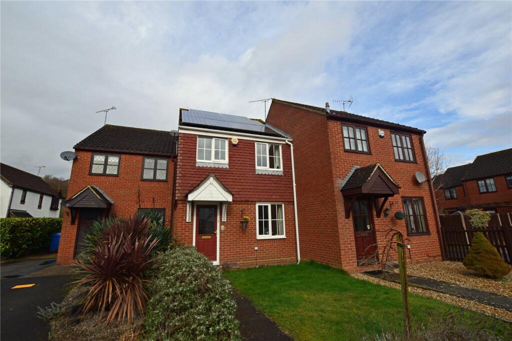 2 bed Mid Terraced House for rent in Sandhurst. From Prospect Estate Agency - Covering Camberley 2 bed Mid Terraced House for rent in Sandhurst. From Prospect Estate Agency - Covering Camberley