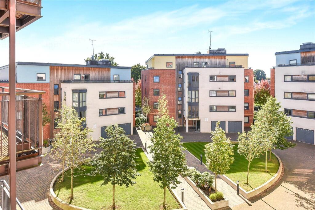 2 bed 1st Floor Flat for rent in Camberley. From Prospect Estate Agency - Covering Camberley