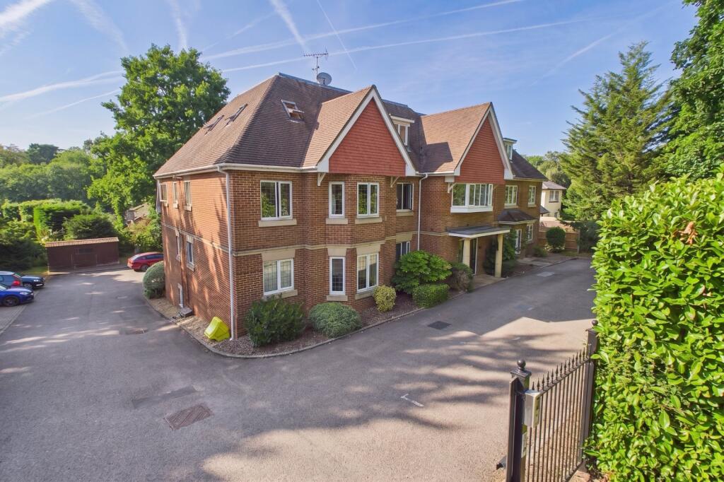 2 bed 1st Floor Flat for rent in Camberley. From Prospect Estate Agency - Covering Camberley 2 bed 1st Floor Flat for rent in Camberley. From Prospect Estate Agency - Covering Camberley