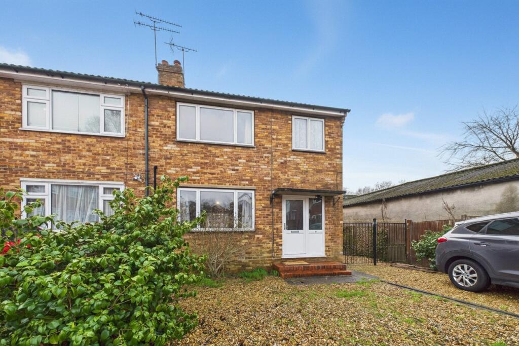 3 bed Semi Detached for rent in Sandhurst. From Prospect Estate Agency - Covering Camberley