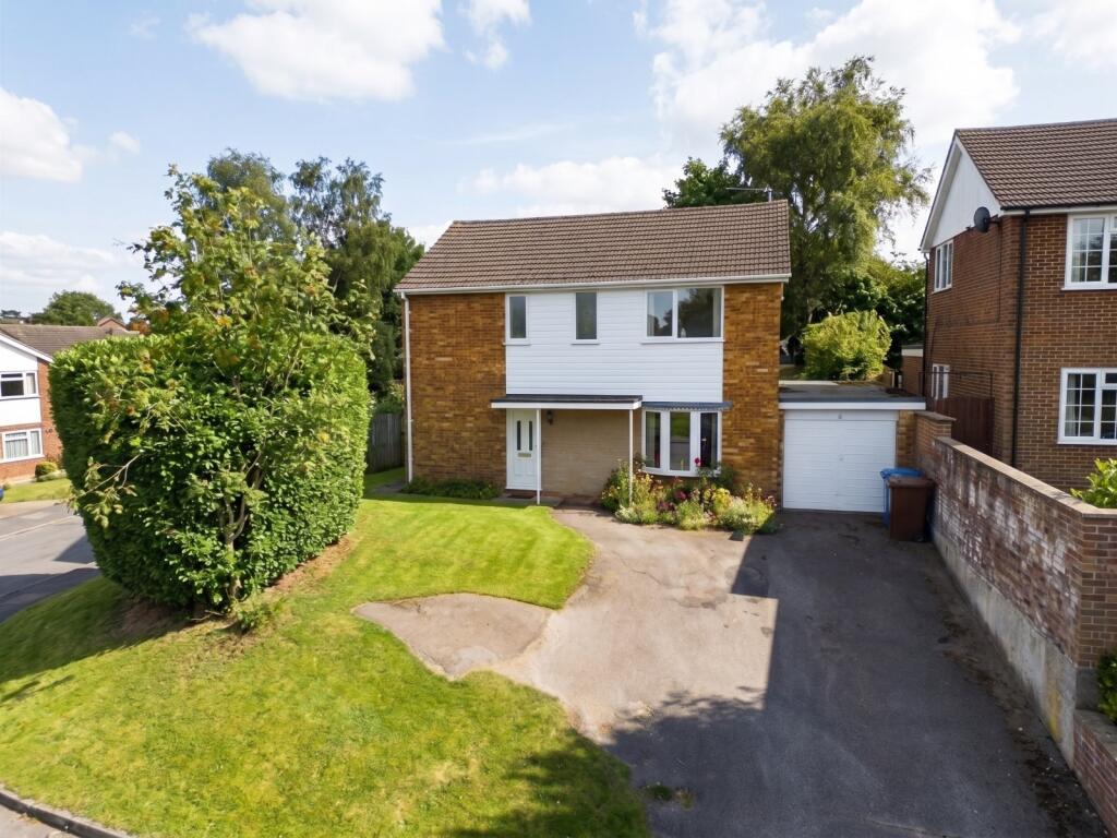 3 bed Detached for rent in Sandhurst. From Prospect Estate Agency - Covering Camberley