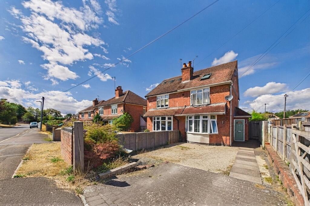 3 bed Semi Detached for rent in Sandhurst. From Prospect Estate Agency - Covering Camberley