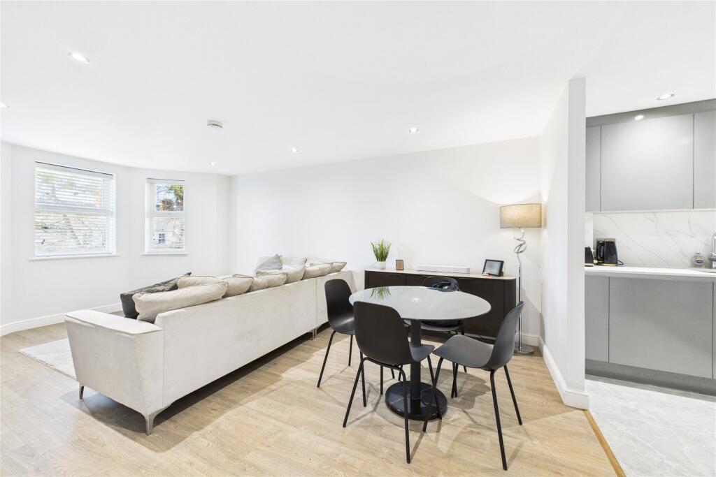 1 bed 1st Floor Flat for rent in Camberley. From Prospect Estate Agency - Covering Camberley