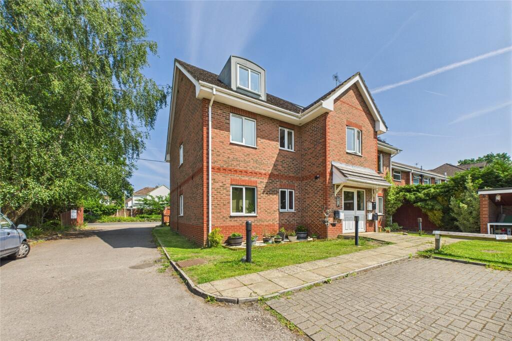 2 bed 1st Floor Flat for rent in Farnborough. From Prospect Estate Agency - Farnborough