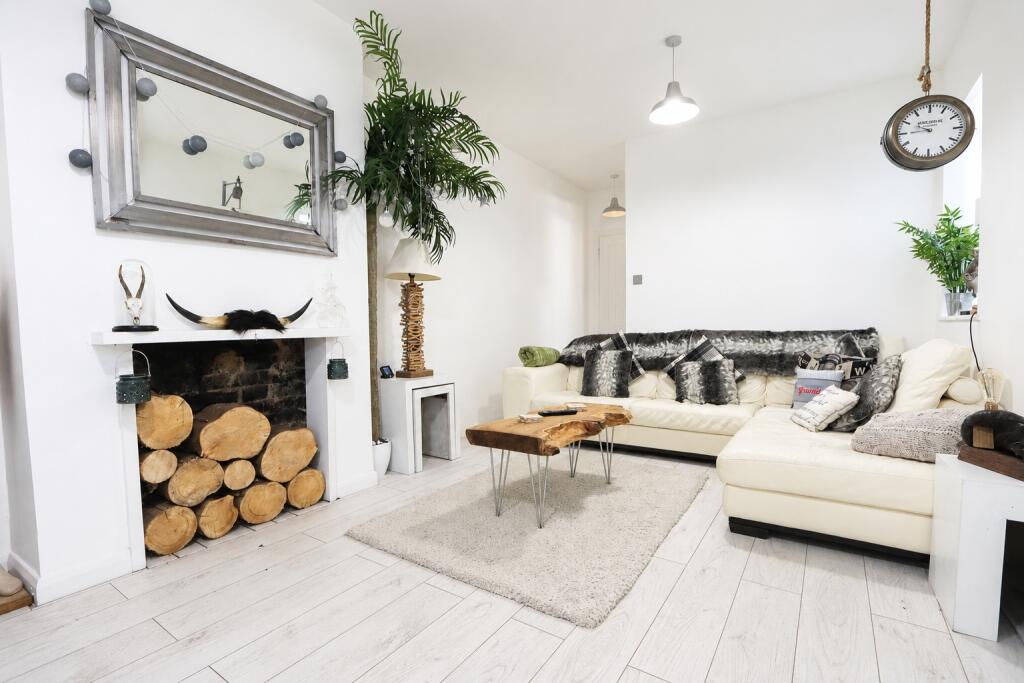 1 bed Annexe for rent in Ash Green. From Prospect Estate Agency - Farnborough 1 bed Annexe for rent in Ash Green. From Prospect Estate Agency - Farnborough