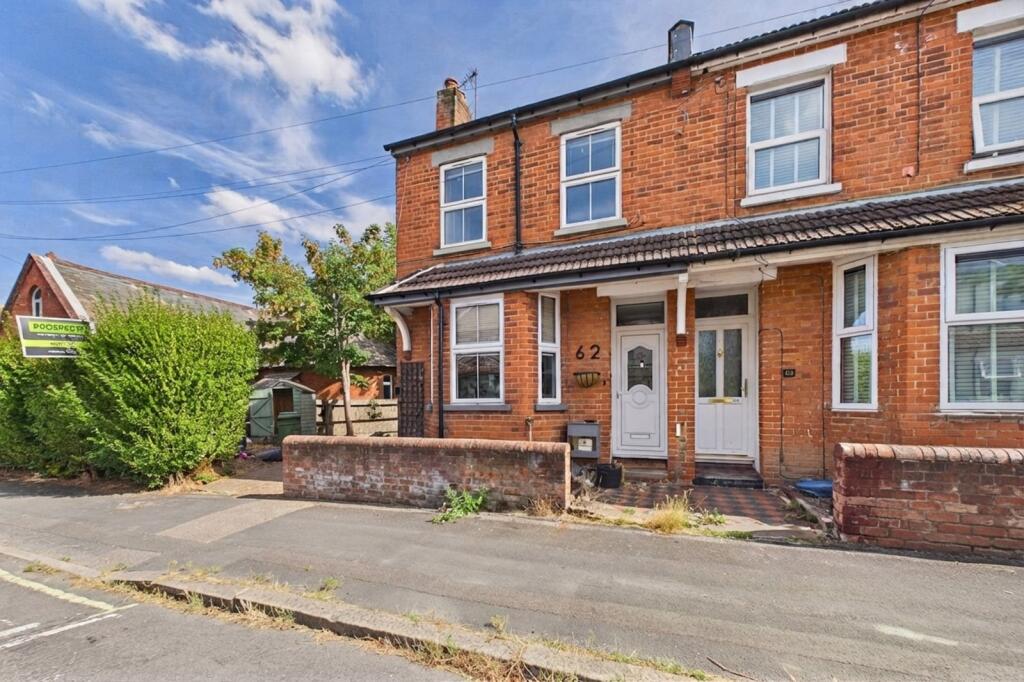 1 bed 1st Floor Flat for rent in Ash Green. From Prospect Estate Agency - Farnborough 1 bed 1st Floor Flat for rent in Ash Green. From Prospect Estate Agency - Farnborough