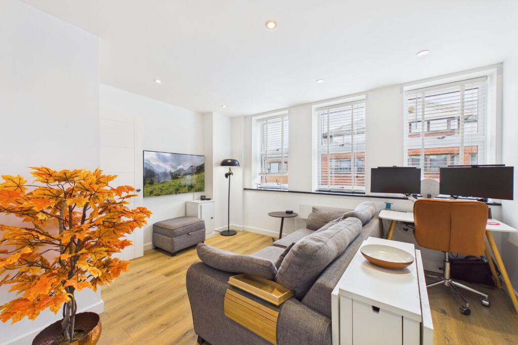 1 bed 1st Floor Flat for rent in Farnborough. From Prospect Estate Agency - Farnborough 1 bed 1st Floor Flat for rent in Farnborough. From Prospect Estate Agency - Farnborough