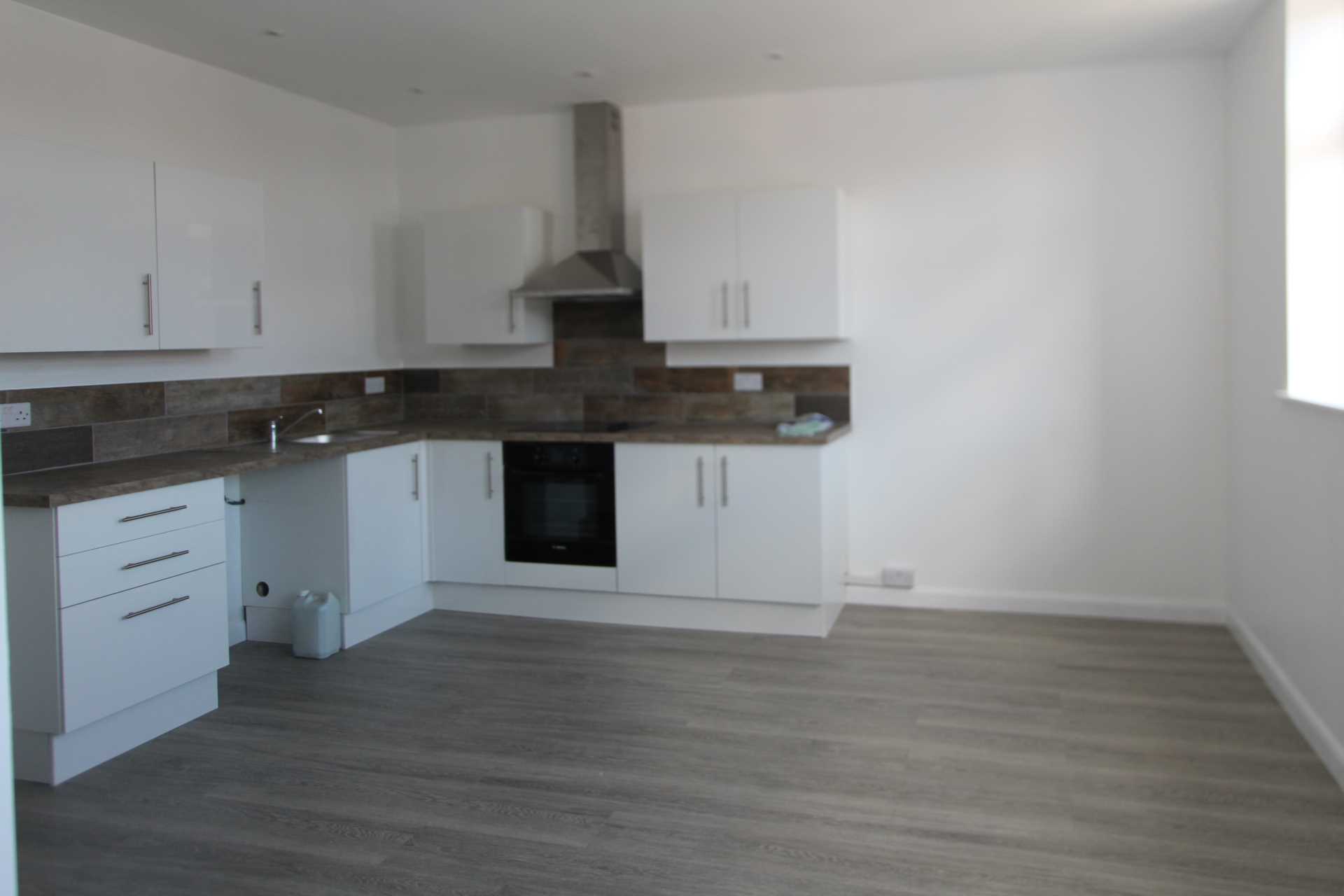 2 bed 1st Floor Flat for rent in Canvey Island. From Robert Michael - Thundersley
