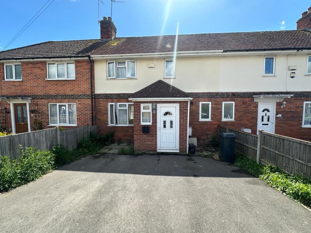 2 bed Mid Terraced House for rent in Shinfield. From Prospect Estate Agency - Reading