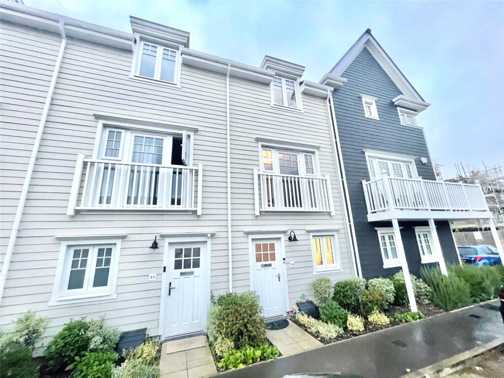 4 bed Detached for rent in Shinfield. From Prospect Estate Agency - Reading