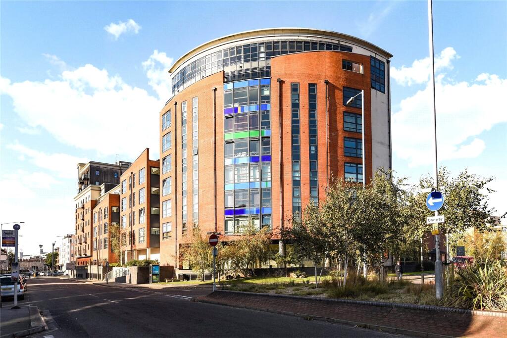 2 bed 1st Floor Flat for rent in Reading. From Prospect Estate Agency - Reading