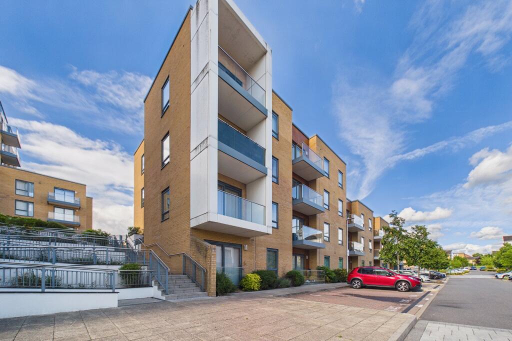 1 bed 1st Floor Flat for rent in Shinfield. From Prospect Estate Agency - Reading 1 bed 1st Floor Flat for rent in Shinfield. From Prospect Estate Agency - Reading