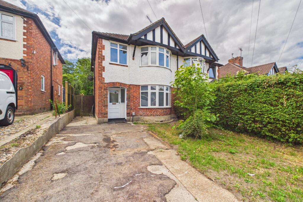 3 bed Semi Detached for rent in Shinfield. From Prospect Estate Agency - Reading