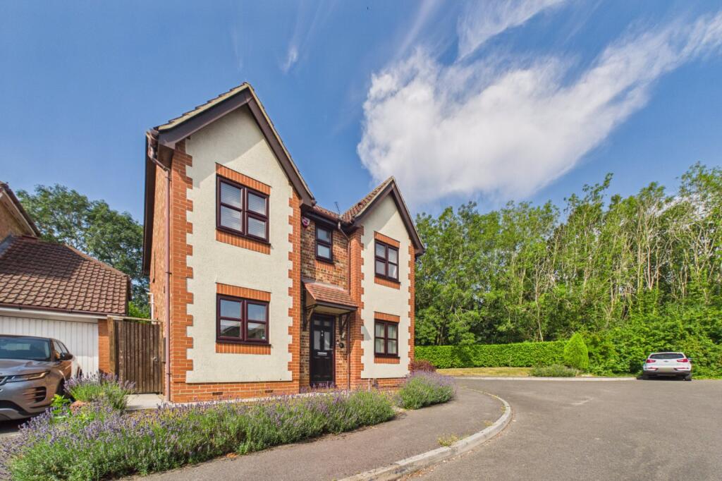 4 bed Detached for rent in Arborfield. From Prospect Estate Agency - Reading
